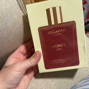 Bella Vita Honey Oud Eau de Parfum - Cream and Brown
